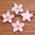 DIY Harz Plumeria Blumen Anhänger Charms für kreative Schmuckherstellung und Accessoires. - 1 Stück / Rosa