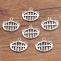 Vue détaillée des breloques pendentifs en alliage d'abaque argenté pour bijoux DIY. - Style Abaque Chance
