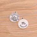 Pendentif breloque en métal argenté vintage signe astrologique Scorpion pour collier bracelet. - Argent Antique - Scorpion