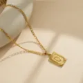 Collar de hombre de acero inoxidable dorado letra O, colgante cuadrado hip hop variante. - Letra-O / Dorado
