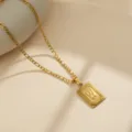 Collar con colgante de letra W de acero inoxidable dorado para hombre joyería rectangular. - Letra-W / Dorado