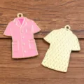 DIY alliage pendentif émail manteau infirmière médicale accessoires pour fabrication de bijoux. - Style Blouse Blanche (15) / 1 Pièce (28x36mm) / Rose
