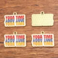 DIY legering yoga tijd geëmailleerd bedel hanger goud toon sport thema sieraden accessoires - Nr. 10 - Yoga Slogan / 1 Stuk (17x24mm) / Wit