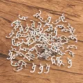 Ciondoli con lettere in lega di zinco argento antico per gioielli DIY, borse e accessori. - Lettera J