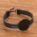 Minimalistisches DIY Tablett schwarzes PU Leder Armband mit Legierungsbasis für Schmuck. - Elektroschwarz Stil / 24mm Tablett / Schwarz
