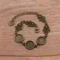 Composants de bracelet en alliage DIY avec main de Hamsa et plateaux ronds pour bijoux. - Style 2 - Bronze Antique (13G01) / 12mm
