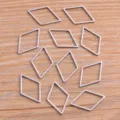 Cadre de charme géométrique en losange en acier inoxydable pour la fabrication de bijoux DIY. - Style Losange / M