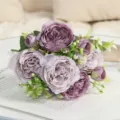 Bouquet di rose artificiali fiore di simulazione per matrimonio casa dettaglio viola. - Viola