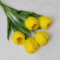 Bouquet di tulipani artificiali gialli, bellissima composizione floreale in finta seta. - giallo limone