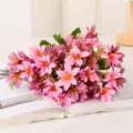 Bouquet di fiori di giglio rosa artificiali decorazione casa supporto foto arrangiamento. - Viola