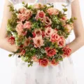 Künstlicher Rosenblumenstrauß gefälschte Blumenanordnung Heimdekoration Fotografie Stütze - Burgunderrot