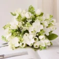 Ramo de flores artificiales blancas tulipán para decoración del hogar accesorio de fotografía - Crema