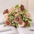 Meraviglioso bouquet di rose artificiali in seta decorazione casa matrimonio composizione floreale - Caffè