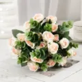 Bouquet di rose artificiali champagne, 10 teste con foglie di eucalipto, 5 rami decorativi - Champagne