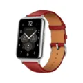 Vue détaillée du bracelet de montre en cuir véritable rouge de haute qualité et élégant. - Connecteurs argentés Fit2 / Rouge