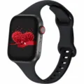 Replacement silicone strap and smartwatch case compatible with Apple Watch, black color. - 38/40/41mm / Black