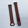 Bracelet en cuir pour Huawei Band 8 9, bracelet marron élégant avec double clous. - Argent / Beige