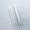 Bracelet de remplacement pour montre connectée en cuir blanc, design simple et élégant. - Blanc
