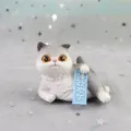 Harz Katze Figur niedliche Desktop Ornament kreative Tier Dekor für Zuhause Auto Interieur - 2506-1D (Erzwungenes Lächeln)