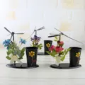 Creative metal pen holder with rotating dragonfly desktop art decoration for office student - Mixed Styles