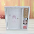 Süßes pinkes Schweinchen Schreibwaren Geschenkset Detail mit Karo Notizbuch, Klebeband und Stempel. - A6 / 6033-3A