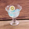 Miniatur Harz Fruchtbecher DIY Anhänger für Schlüsselanhänger und Taschen Zubehör Detailansicht - Blau-Weißer Perlen-Fruchtbecher-Stil (4)