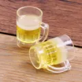 Miniatur Harz Bierkrug Anhänger für DIY Handwerk Schmuckherstellung, Puppenhaus Getränk. - Bierkrug-Stil (1)