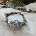 Handgemaakte macrame kristallen bloem armband variant in blauw wit, verstelbaar touw. - Verfrissend Blauw