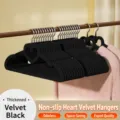 Black flocked clothes hangers with heart shape, non-slip seamless design for kids wardrobe. - Adult / 32.5x20x0.45cm / Pink