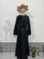 Vestido de dos piezas negro de manga larga para mujer, con mangas abullonadas y flores. - Negro