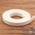 Cordon en cuir PU blanc plat 120x1cm pour bracelets colliers faits à la main accessoires DIY. - Blanc