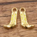 Goldener Cowboy Stiefel Emaillierter Charm Anhänger Edelstahl Schmuck DIY Variante - Gelb Emaille