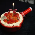 Pastel de fresa cucharón de agua creativo divertido recipiente rojo postre. - Gran Tamaño Especial Pastel Cazo de Agua