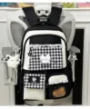 Koreanischer Schwarz-Weiß-Karo-Rucksack mit süßer Katzenstickerei für Schüler. - Mit Abzeichen und Anhänger / Schwarz