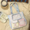 Süße Canvas Tragetasche mit vielen Fächern und Sichtfenster, farbenfroher Jugendrucksack. - Tragetasche (Ohne Anhänger Oder Plüschtier) / Blau