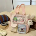 Süße Canvas Tragetasche mit Fareblock, klarem Sichtfenster und niedlichen Plüschtaschen. - Tragetasche (Mit Anhänger Und Zwei Lollis) / Rosa