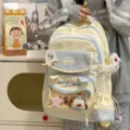 Kontrastfarbener Schulrucksack, süßer College-Stil niedliche tägliche Freizeittasche für Mädchen - Rucksack (Mit Zubehör) / Gelb + Anhänger + 3 Runde Abzeichen + 1 Rosafarbener Stern