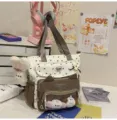Japanische Canvas Ita-Tasche mit Sichtfenster, Sternmuster und süßen Plüschtieren für Damen. - Tragetasche mit Hasen- und Hundeanhängern / Khaki