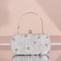 Silberne perlenbesetzte Abendtasche elegante Hochzeit Handtasche mit Metallgriff - Silber