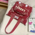 Roter Mehrfächer-Segeltuchrucksack für Schüler, große Kapazität modische Schultasche - Rote Nachhilfetasche (ohne Schmetterlingssterne & Anhänger)