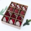 Conjunto de 12 bolas de Navidad de terciopelo rojo colgantes para decoración de árbol. - Juego de 12 / Burdeos