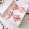 Lot de 4 boules de Noël rose décoratives en coffret cadeau pour décoration de sapin - Lot de 4 / Rose