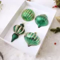 Lot de 4 décorations de sapin de Noël vertes pailletées suspensions festives pour maison. - Lot de 4 / Vert