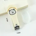 Coupe-ongles mignon de dessin animé portable avec design pliant et couvercle de protection. - Style d'Ours A / Blanc Cassé