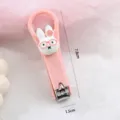 Tagliaunghie pieghevole rosa con coniglietto simpatico, strumento portatile da 7.8cm. - Coniglietto con occhiali rosa
