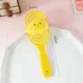 Süßer Cartoon Plüsch Küken hohler Massage Haarkamm, flauschiges Styling Werkzeug für Alltag. - Kleines Küken Haarkamm