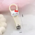Süßer Cartoon Katze Klapp Nagelknipser tragbarer Metall Nagelknacker mit Schleife. - Beiges Griff-Kätzchen