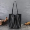 Borsa tote in pelle nera, variante borsa a spalla retrò casual da donna autunno inverno giorno. - Nero