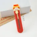 Simpatico taglierino in resina con cartone animato, mini cutter portatile per cancelleria scolastica. - Taglierino a forma di cagnolino