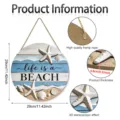 Detail shot of the coastal wooden hanging sign with 3D starfish relief and hemp rope. - Summer Ocean Beach Theme (M26Y90221_Q) / 29x29x0.8cm